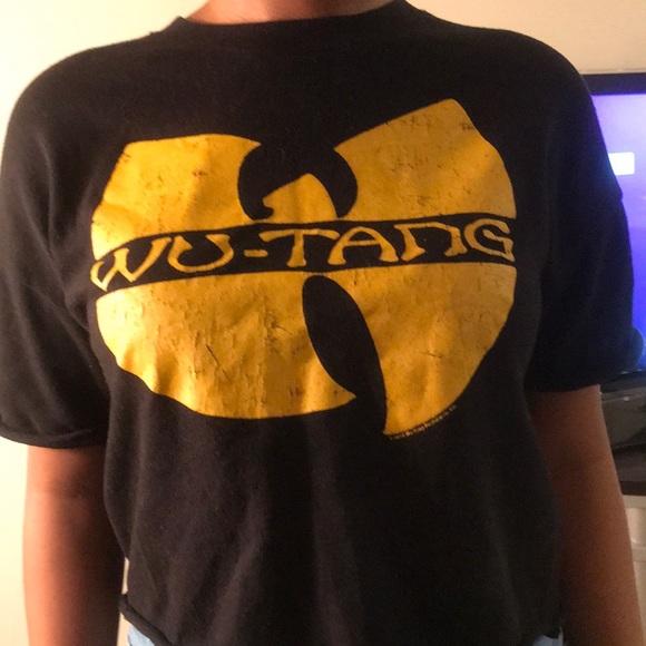 Black graphic Wu-Tang crop top - Picture 3 of 3